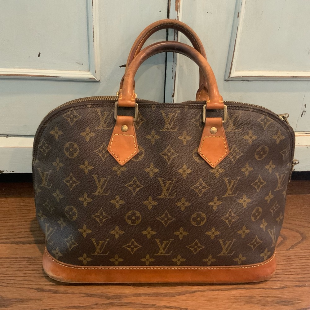 Louis Vuitton Alma Purse